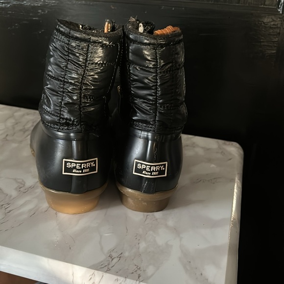 sperry boots - Picture 2 of 4